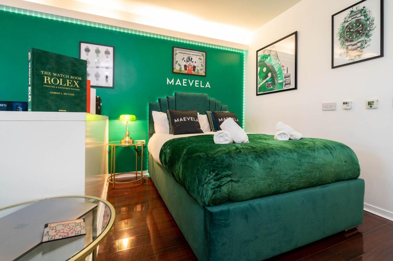 Maevela Apartments - Top Floor Rolex Themed Studio Apt Inside The Cube, Mailbox - Free Netflix & Wifi Birmingam Exterior foto