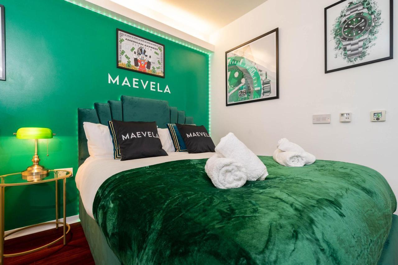 Maevela Apartments - Top Floor Rolex Themed Studio Apt Inside The Cube, Mailbox - Free Netflix & Wifi Birmingam Exterior foto